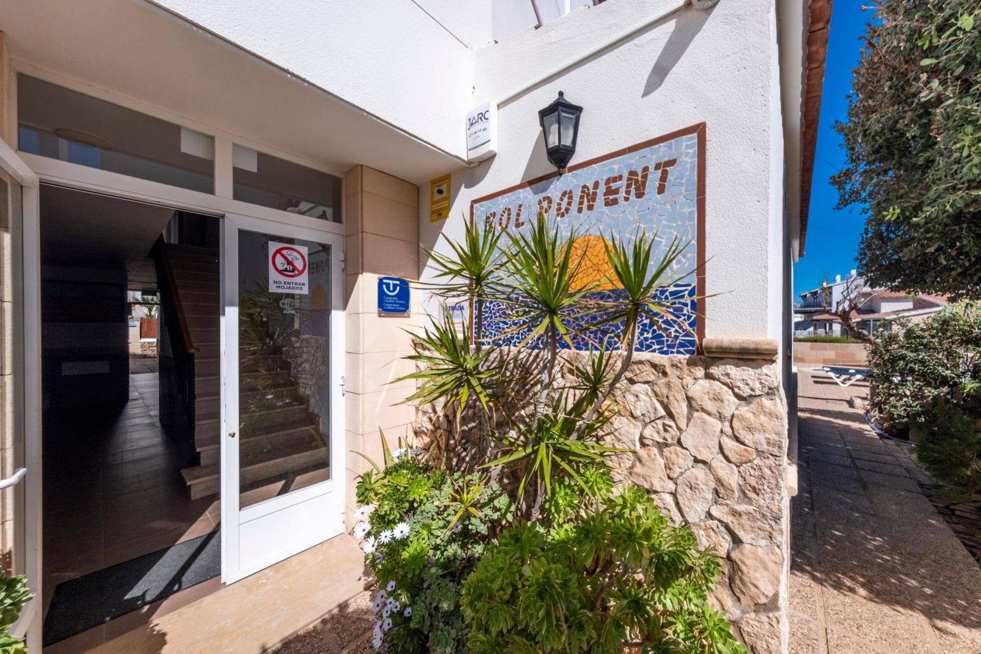 Apartamentos Sol Ponent Cala Blanca  Exterior foto