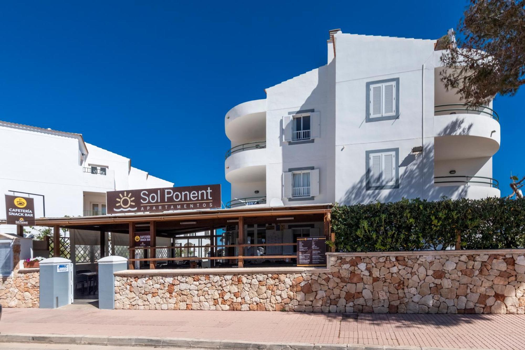 Apartamentos Sol Ponent Cala Blanca  Exterior foto